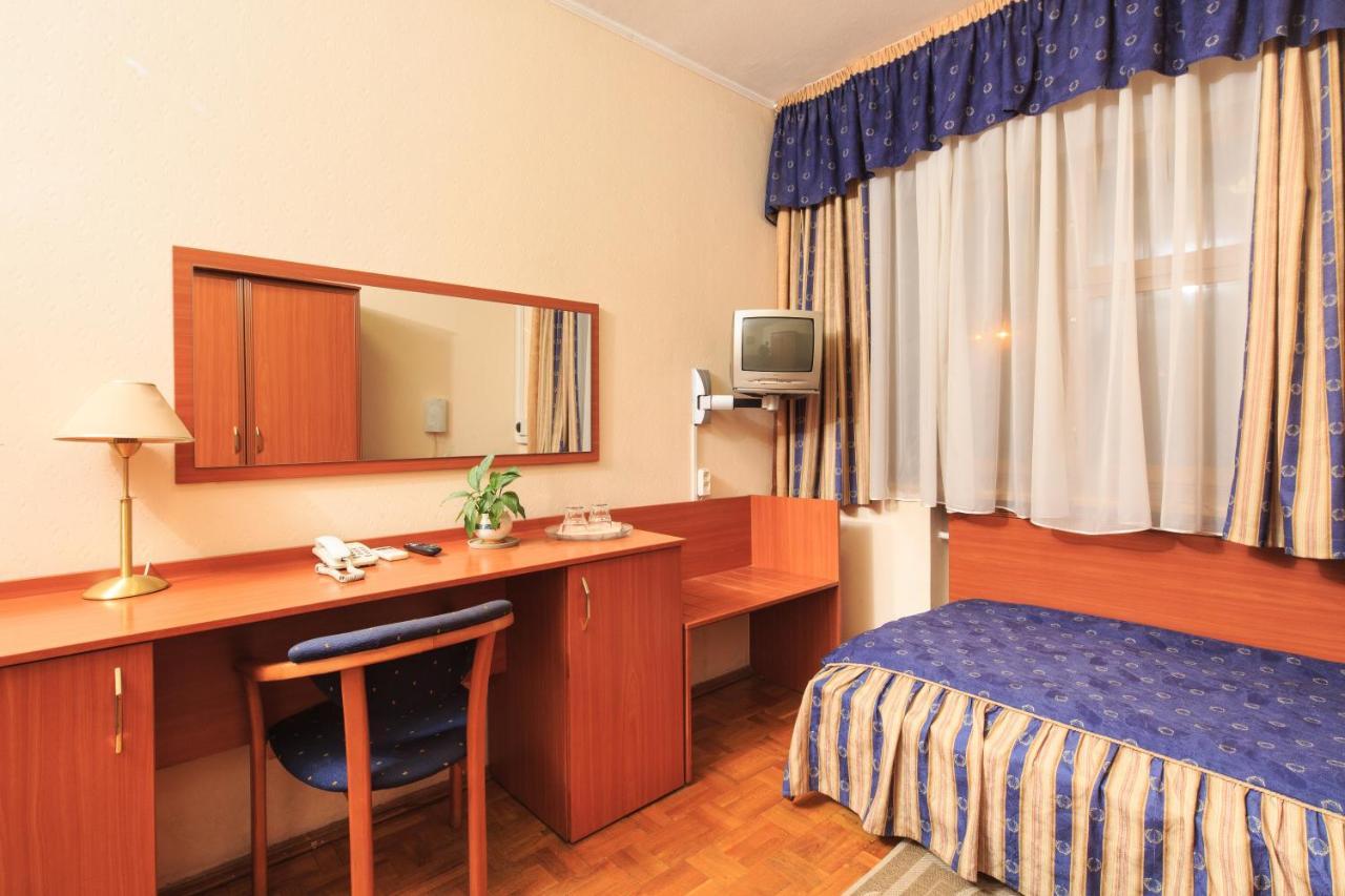 Hotel Zhayvir Kyjev Exteriér fotografie